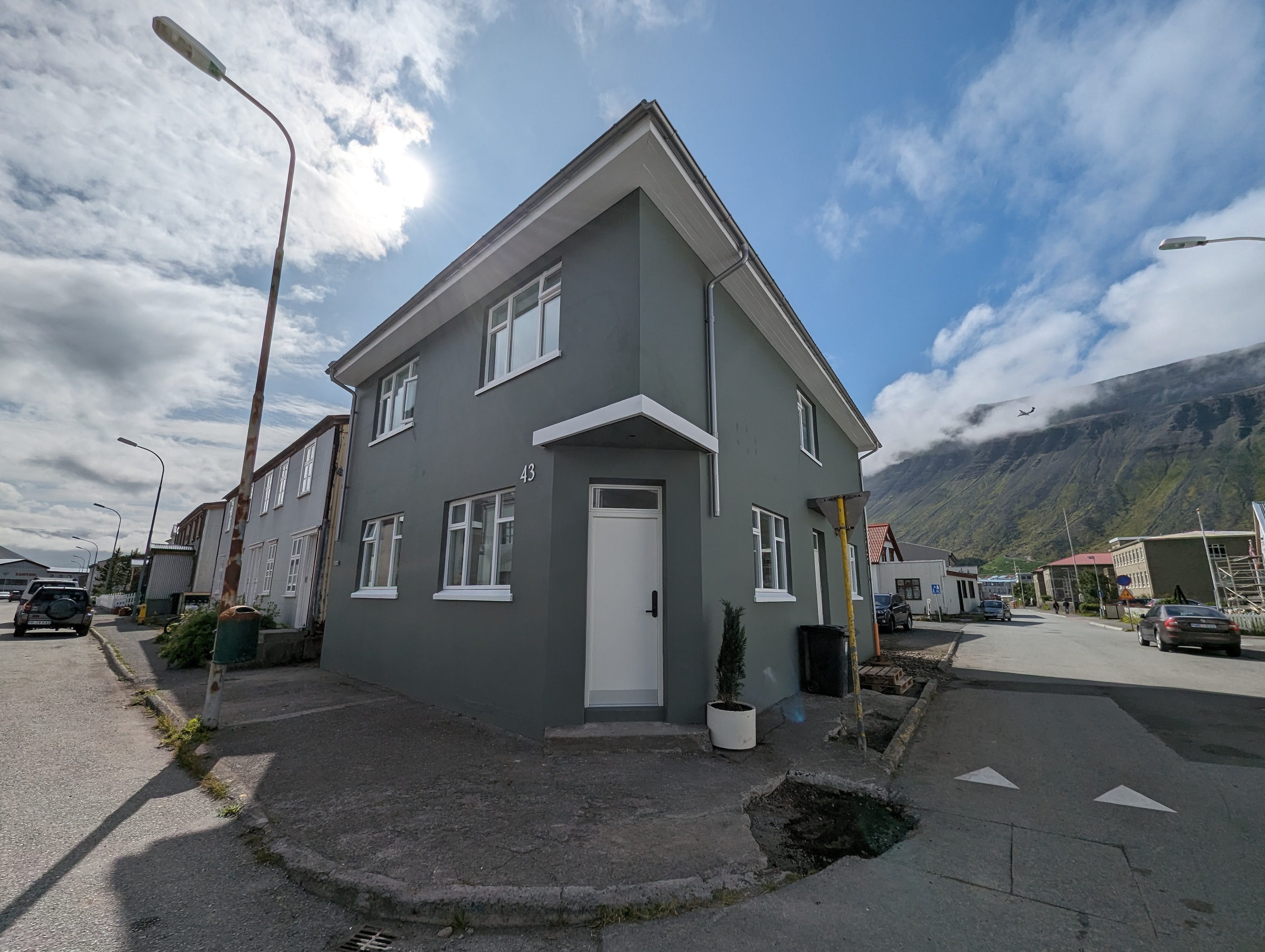The Isafjordur Inn 2/24