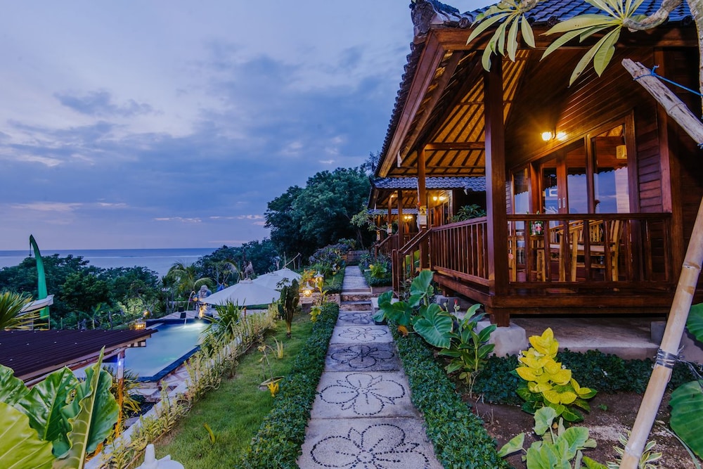 Sunday Huts Lembongan 5/50