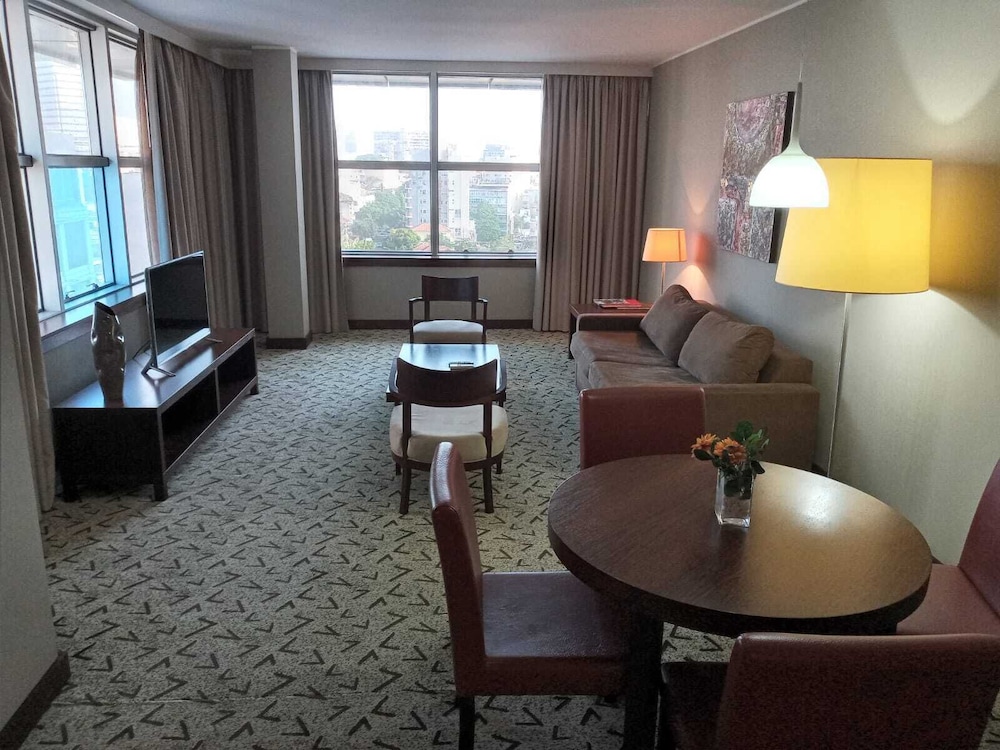 SKYNA HOTEL 23/45