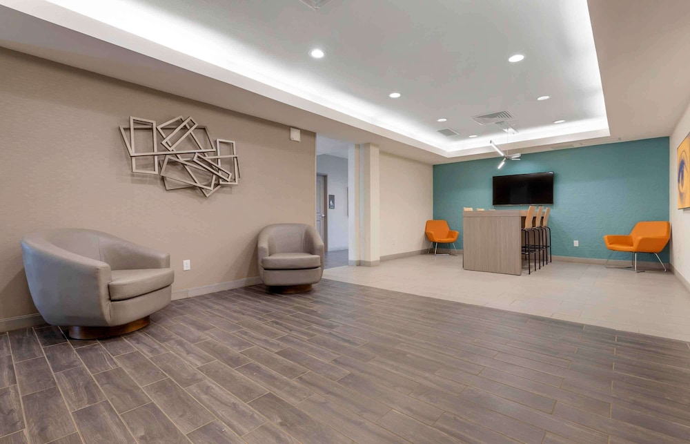 Extended Stay America Premier Suites Greenville Woodruff Road 39/52