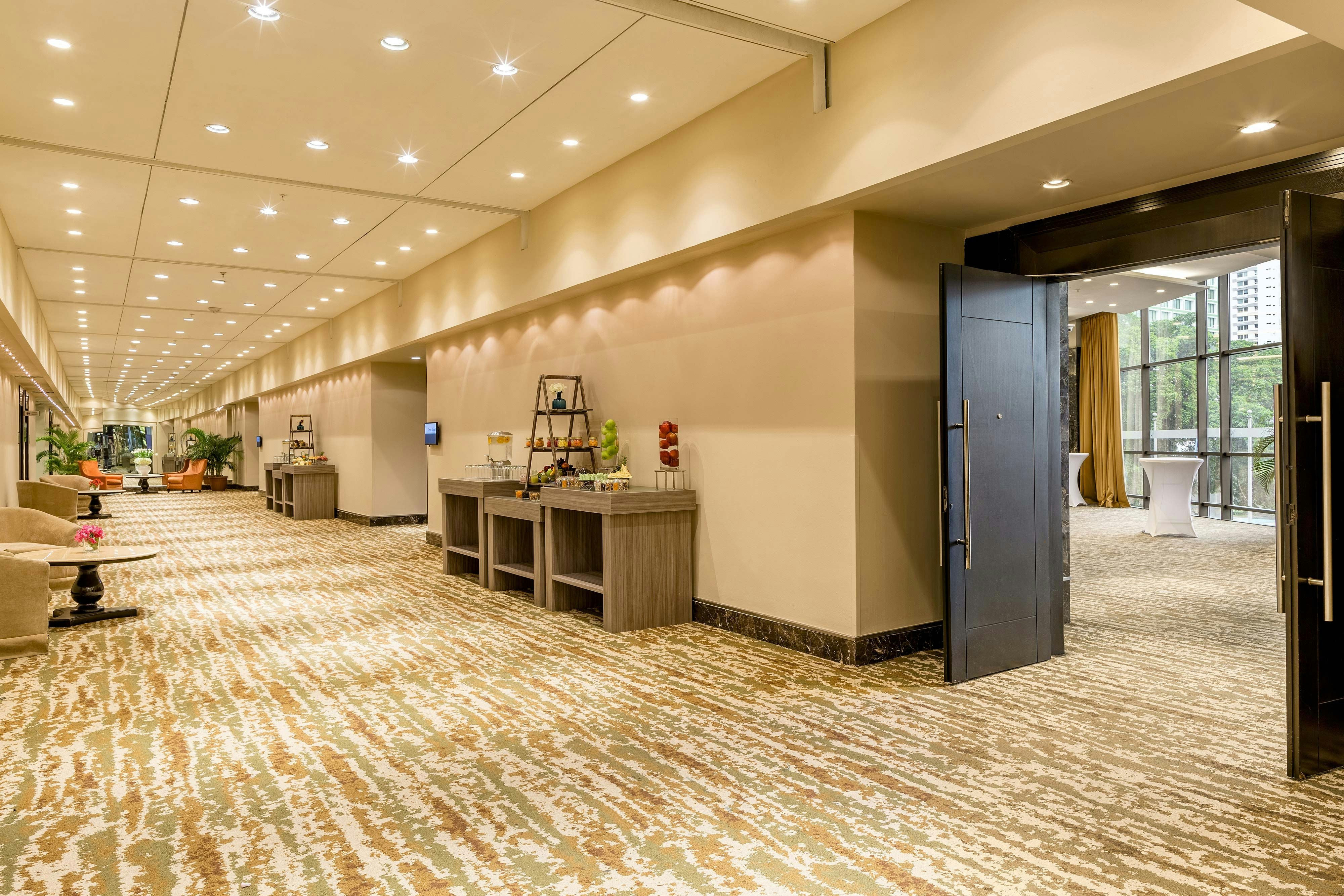 Sheraton Grand Panama 2/54