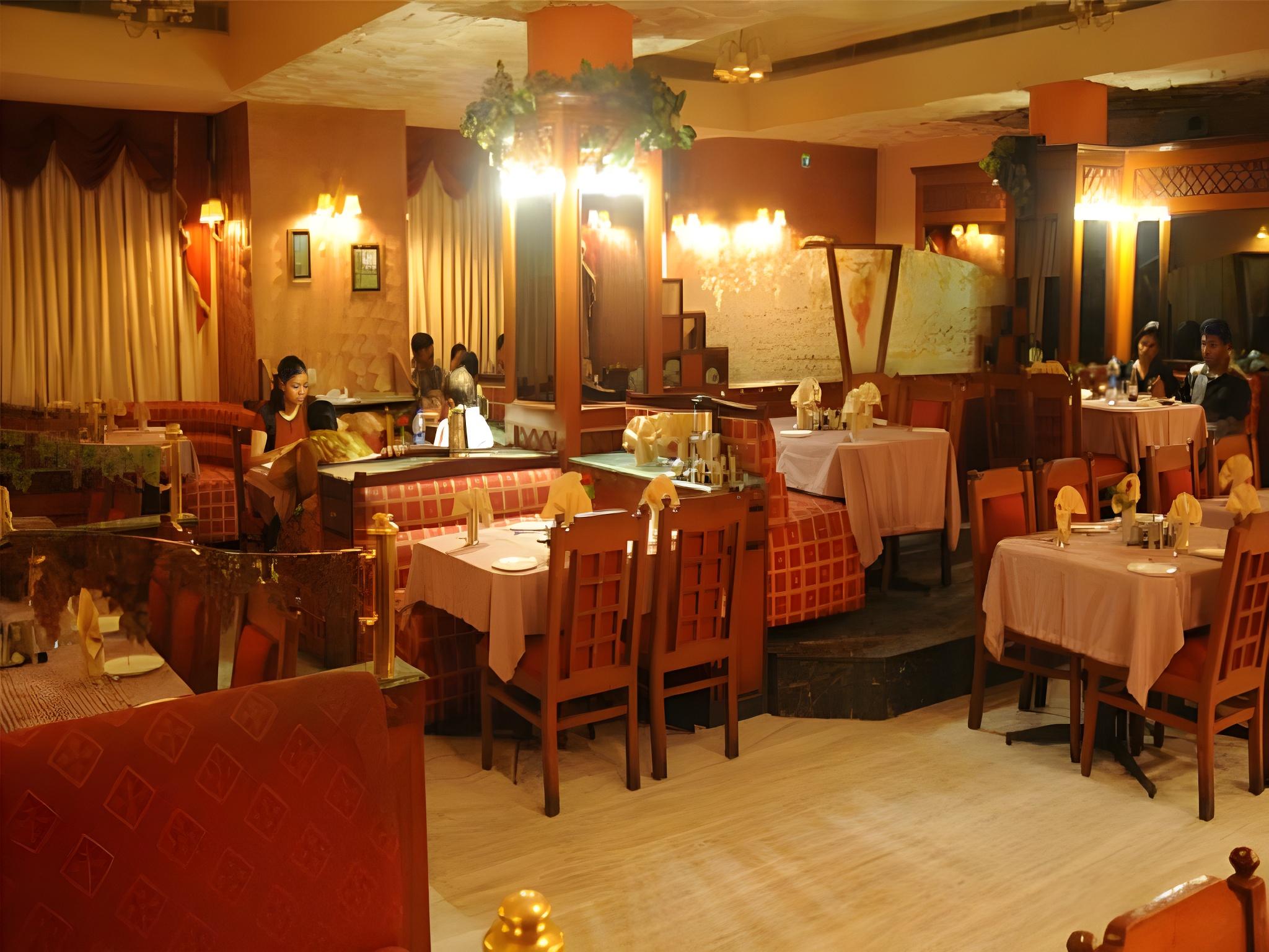 MAURYA RESIDENCY 49/55