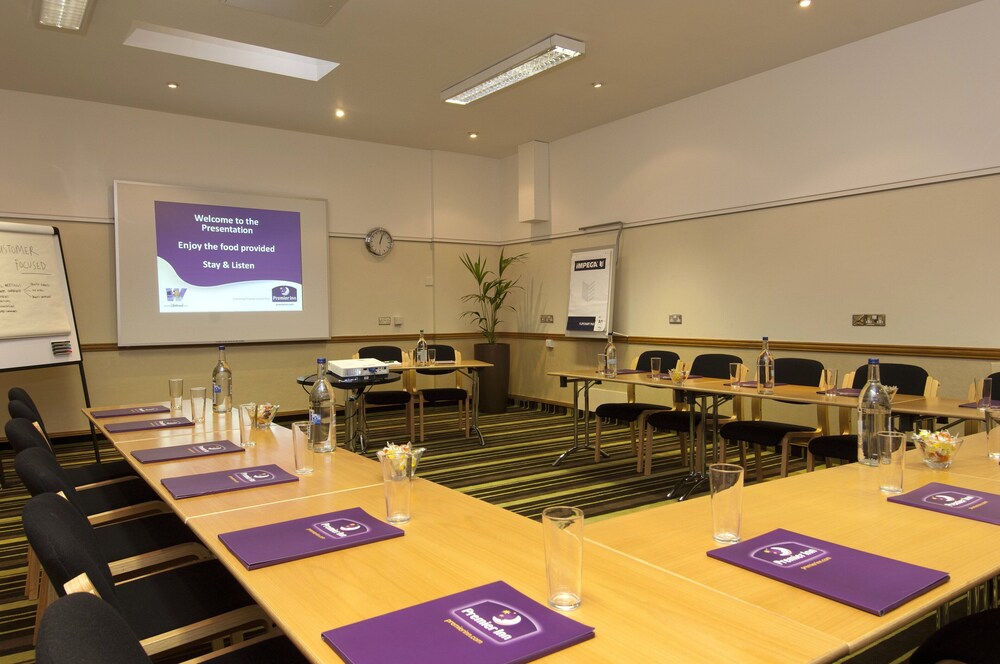 Premier Inn Bournemouth Central 46/56