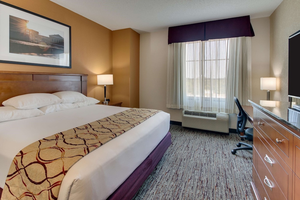 Drury Inn and Suites Meridian 7/50