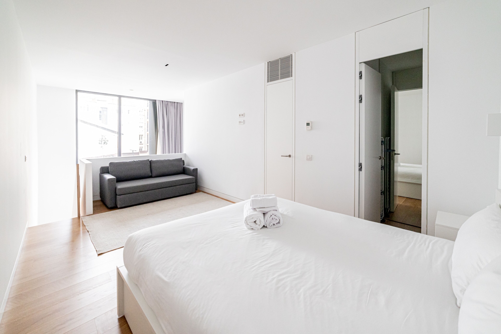 1 BEDROOM, FAMILY, KITCHEN