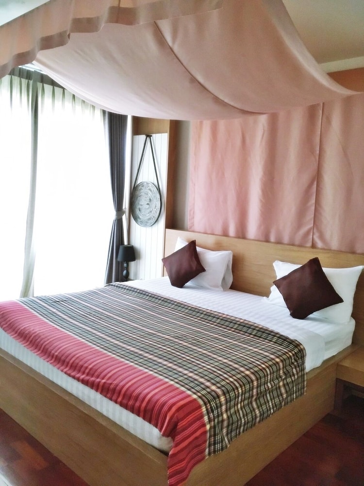 Nakorn De Sukhothai Hip Hotel 19/47