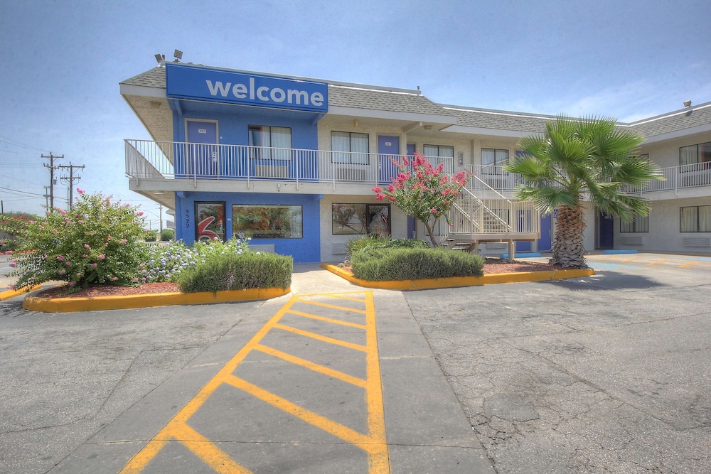 Motel6 San Antonio, TX - Fort Sam Houston 48/61