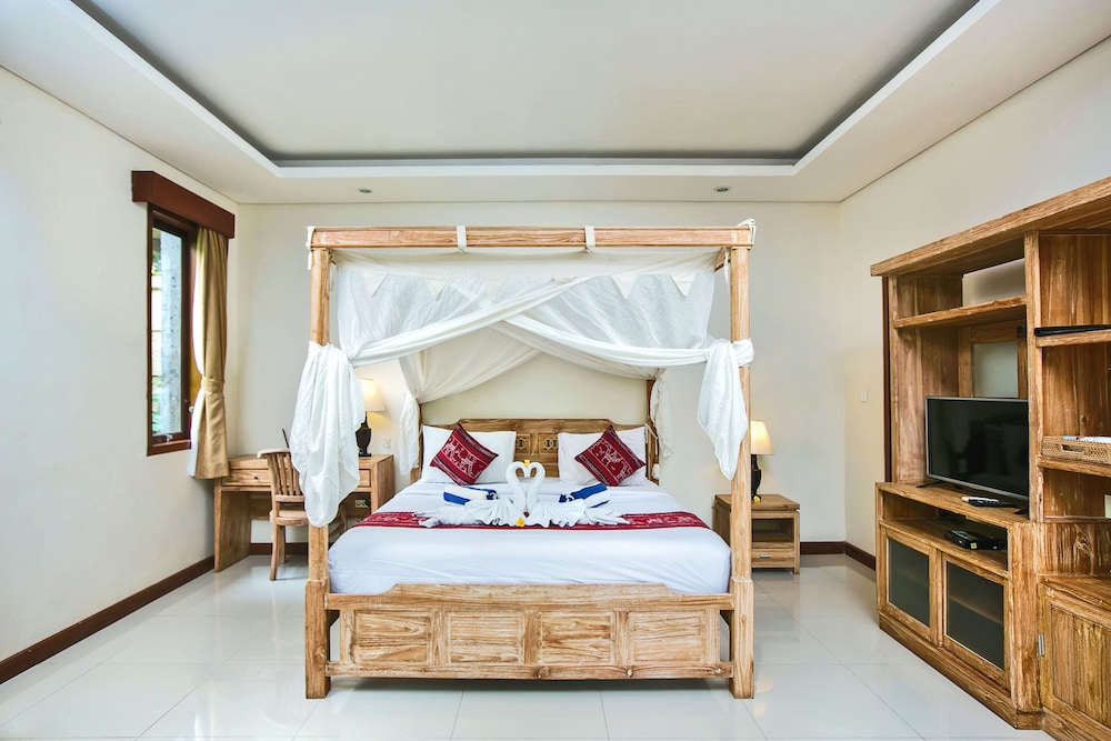 1 BEDROOM, LUXURY, SUITE, POOL VIEW, BALCONY