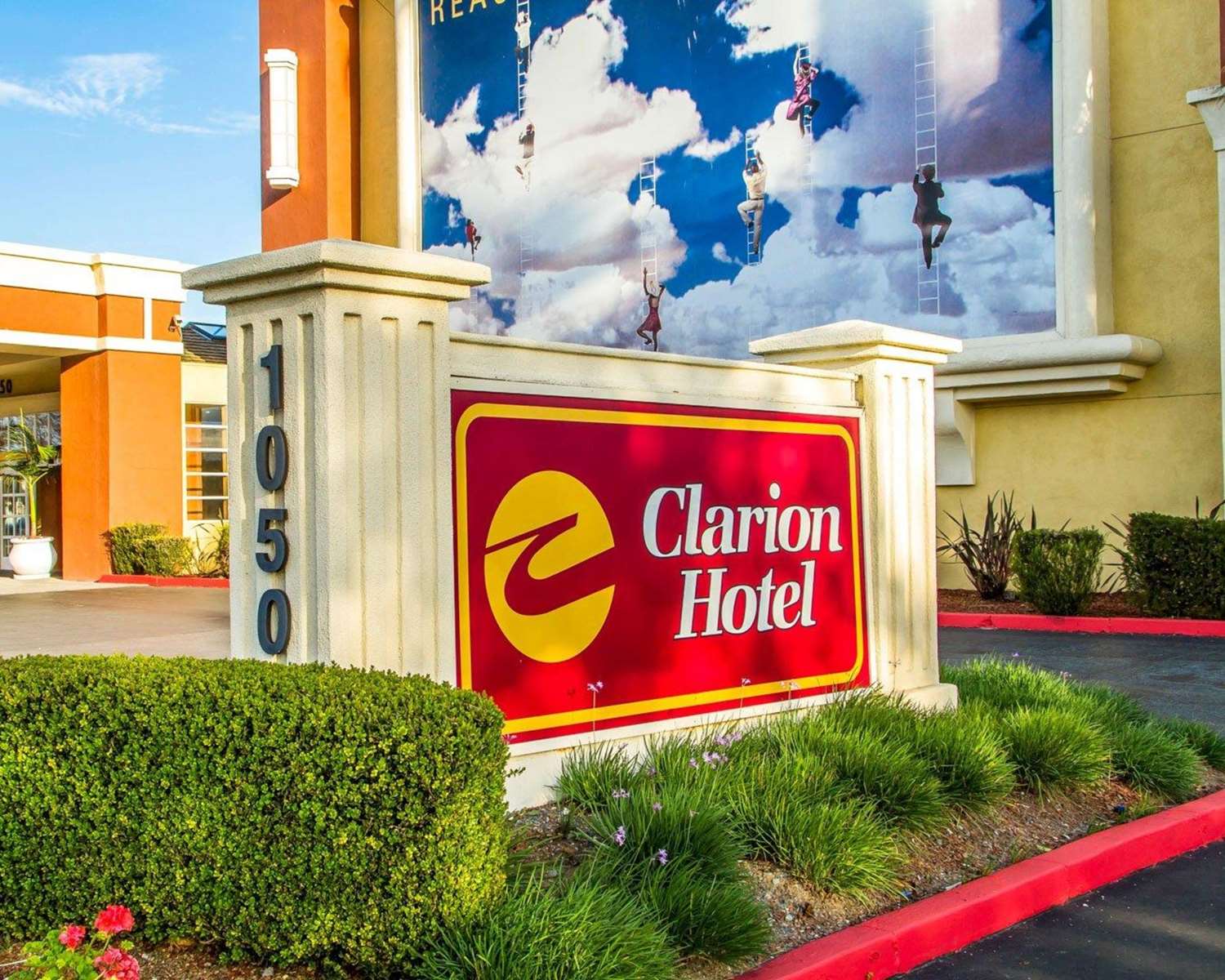 Clarion Hotel Concord/Walnut Creek 7/48