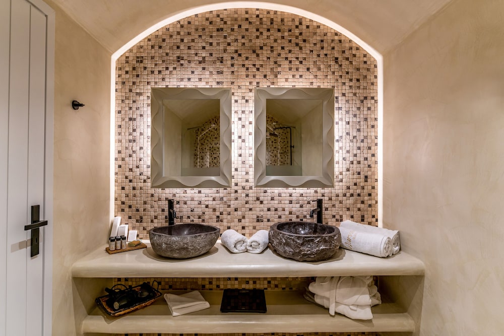 Marvarit Suites 46/50