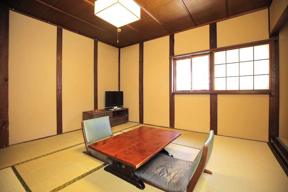 Kinkou, Traditional, 3 Futon Beds, Shared Bathroom