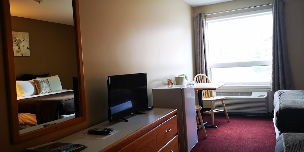 Mountain View Inn 58/62
