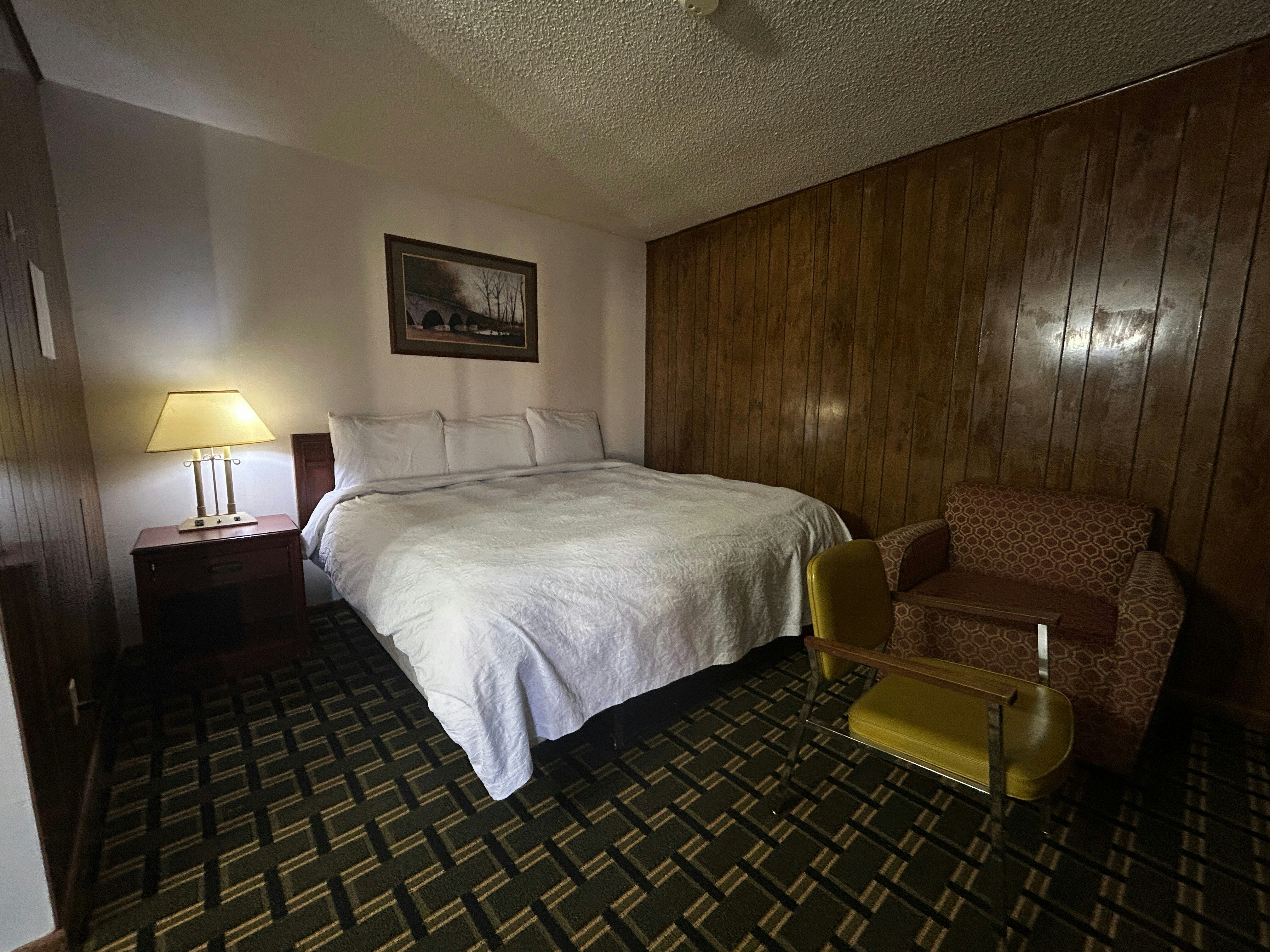 Big 12 Motel Broken Bow 18/43