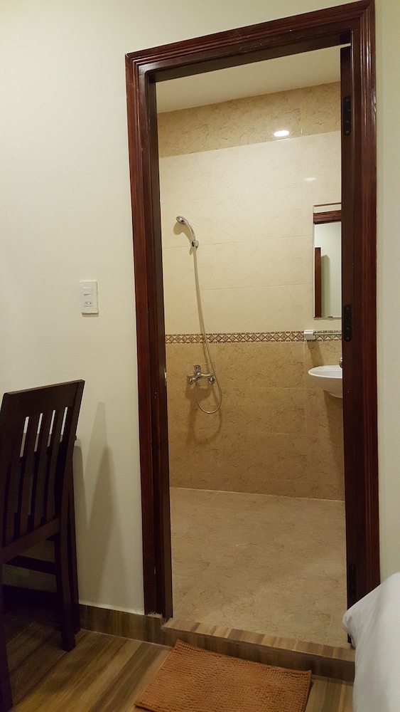 Nam Xuan Premium Hotel 36/68