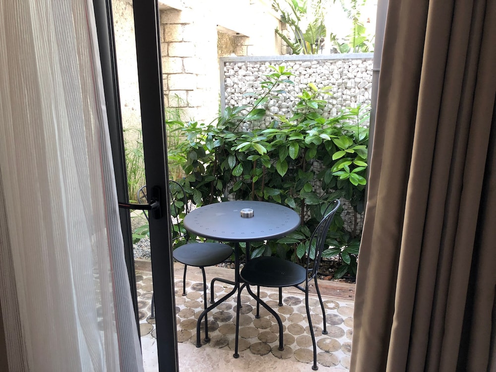 Yerli Otel Alacati 37/37