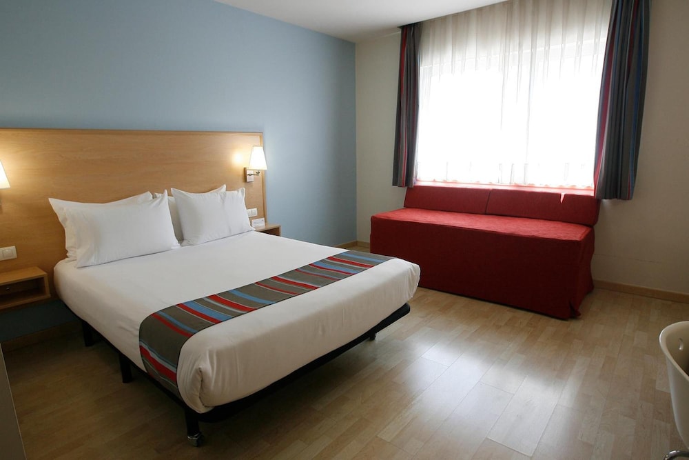 Travelodge Torrelaguna 14/34