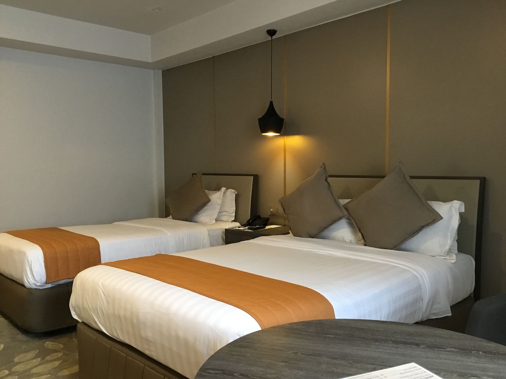 Renovated, Deluxe