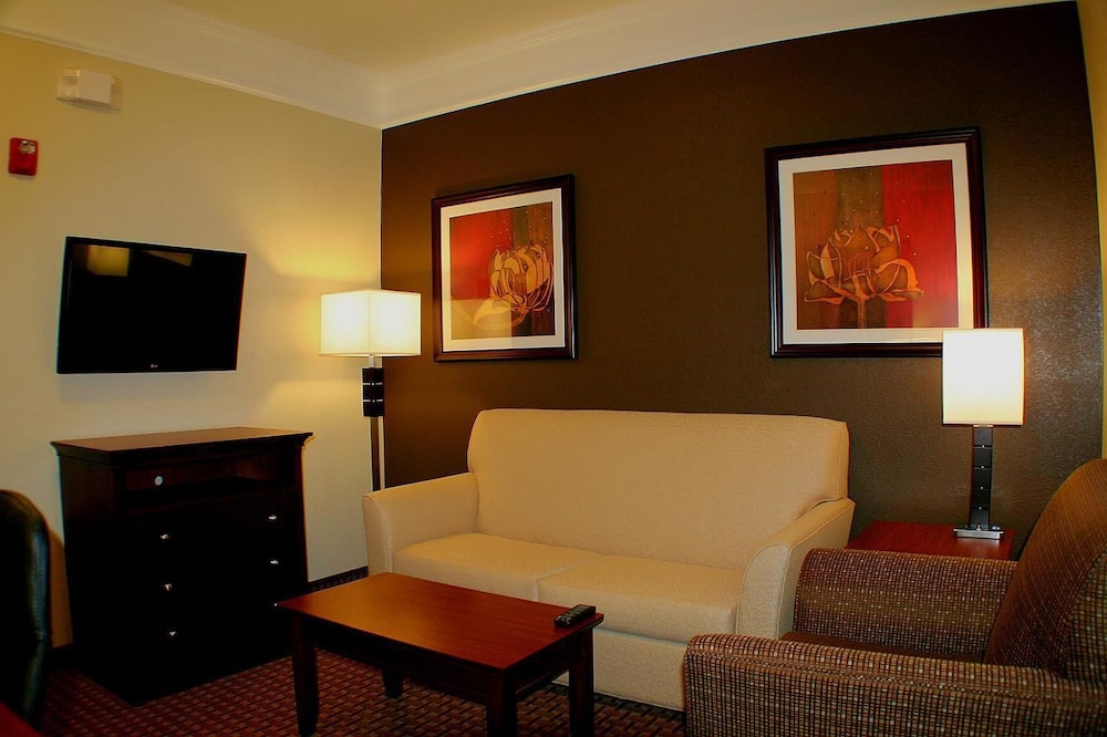 Best Western Plus Easton Inn & Suites 22/30