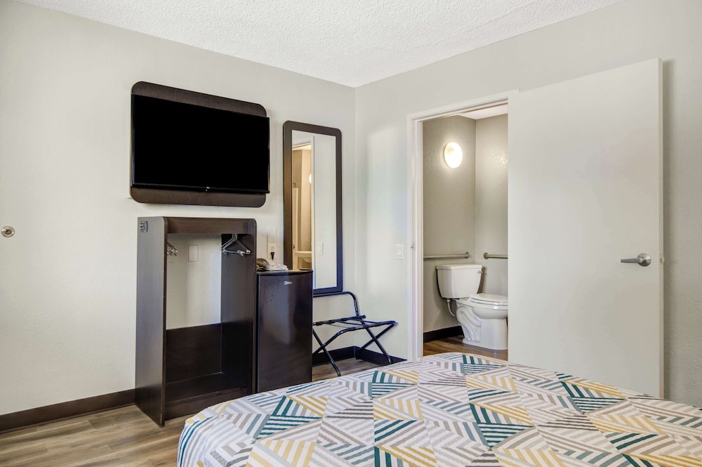 Motel6 San Jose, CA - Airport 41/54