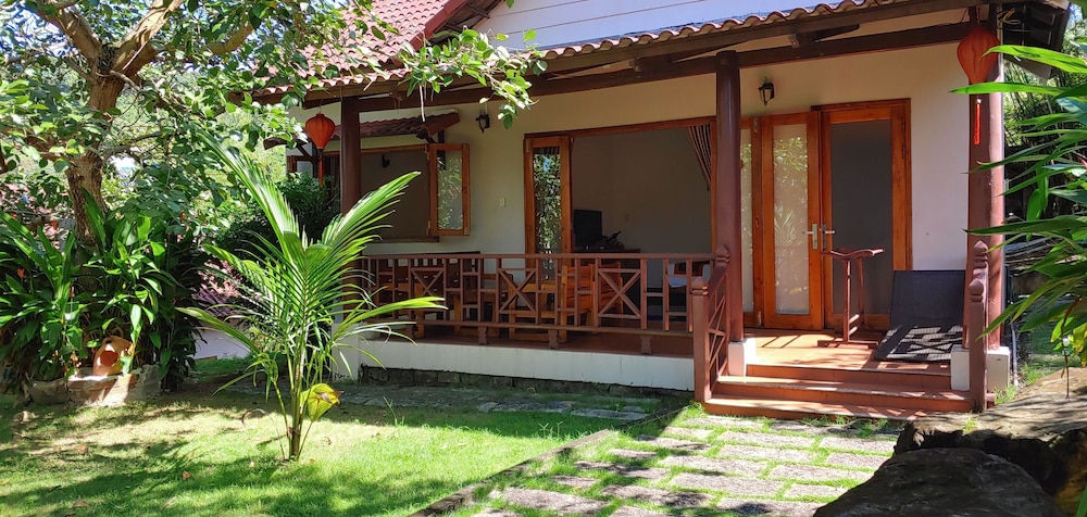 Hong Bin Bungalow 1/50