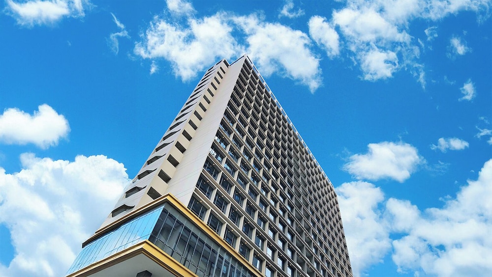 Harris Hotel and Suites Nagoya Batam 3/37