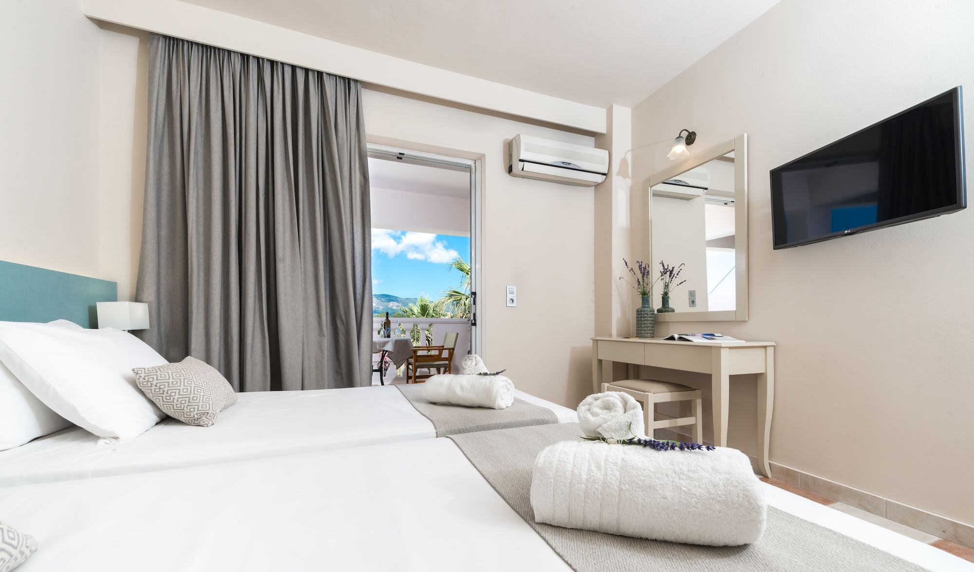 STANDARD, DOUBLE OR TWIN BED