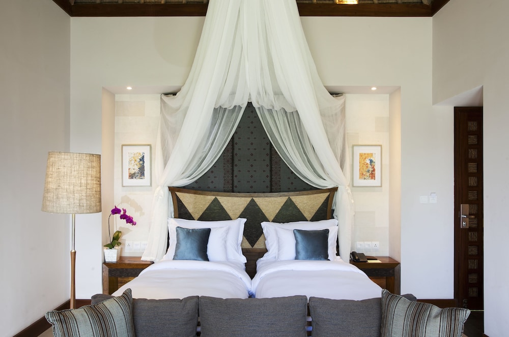 Villa, King Bed, Valley View, Plunge Pool