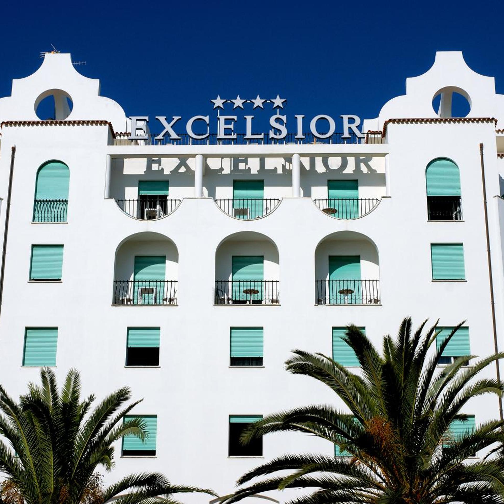 Grand Hotel Excelsior 2/66