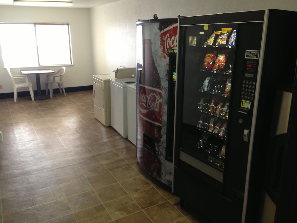 Brentwood Inn Suites 29/41