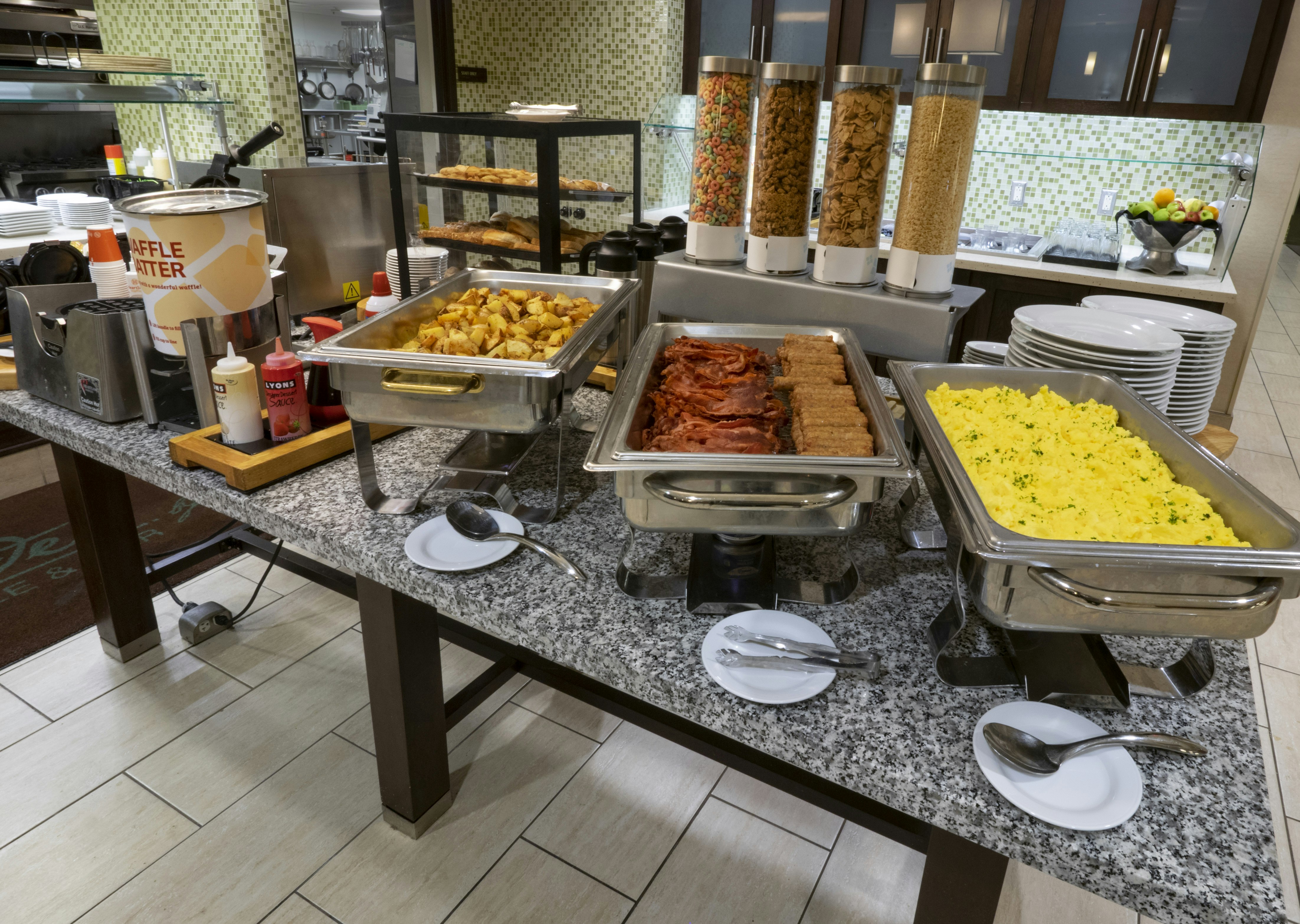 HILTON GARDEN INN BUFFALO DOWNTOWN 54/60