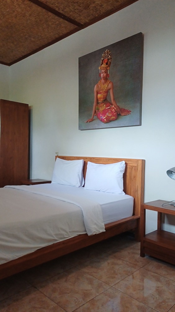 2 BEDROOMS, VILLA