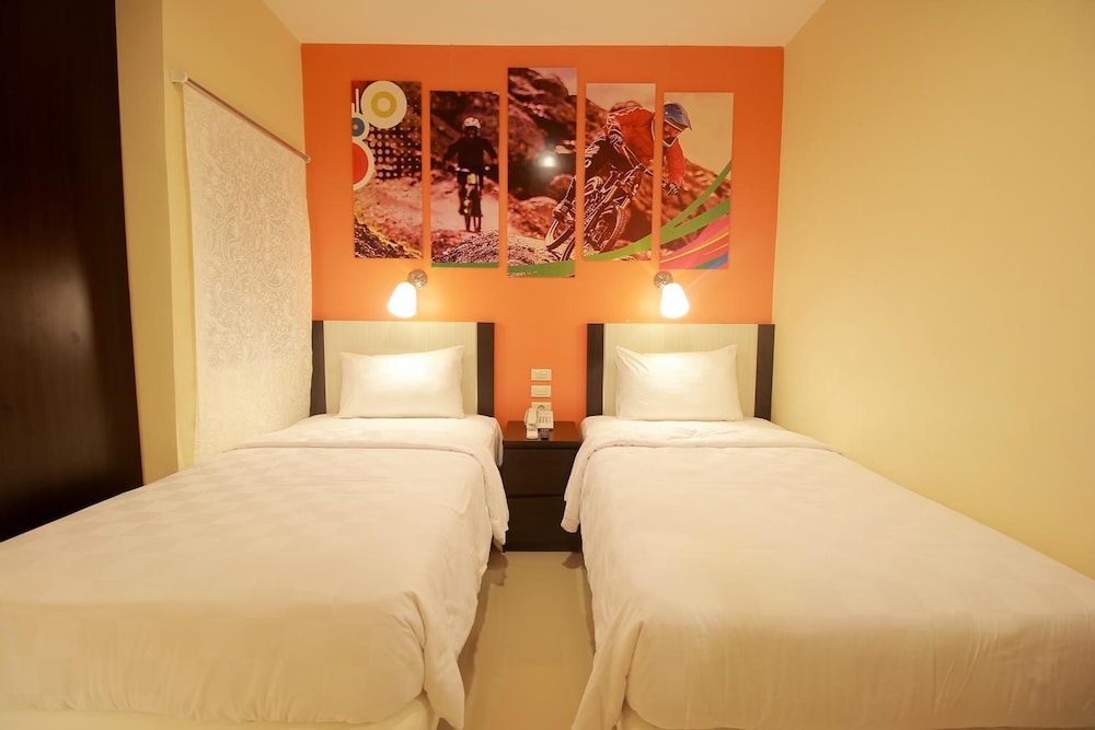 Sinar Sport Hotel 22/59
