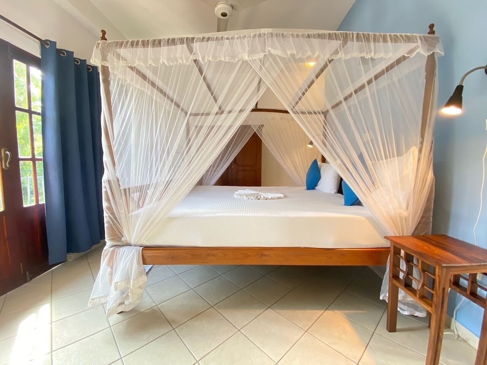 Unawatuna Nor Lanka Hotel 4/48