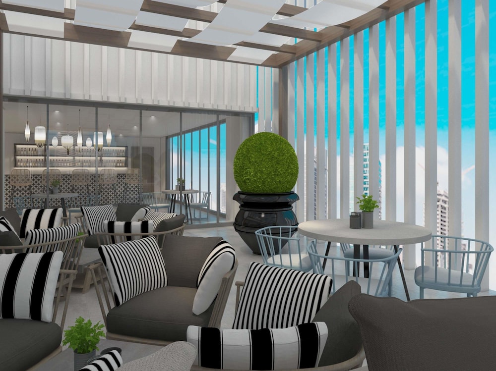 Mercure Dubai Deira 44/61