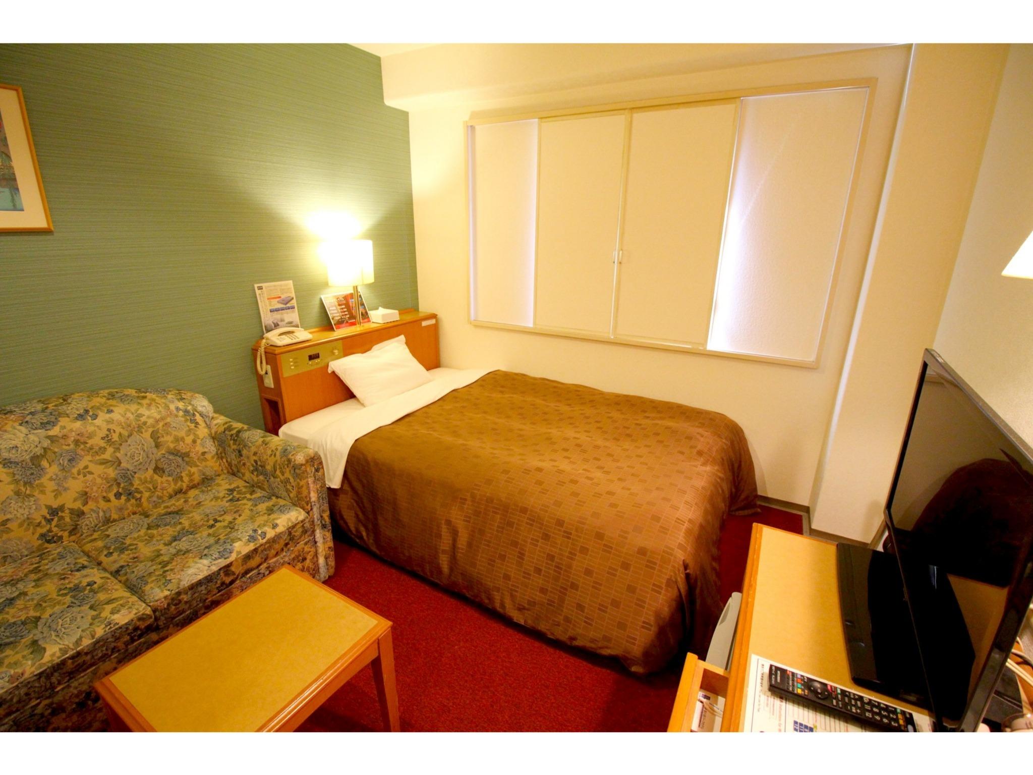 غرفة بسرير مزدوج للمدخنين، Smile Hotel Tokyo Shinkoiwa 2/3