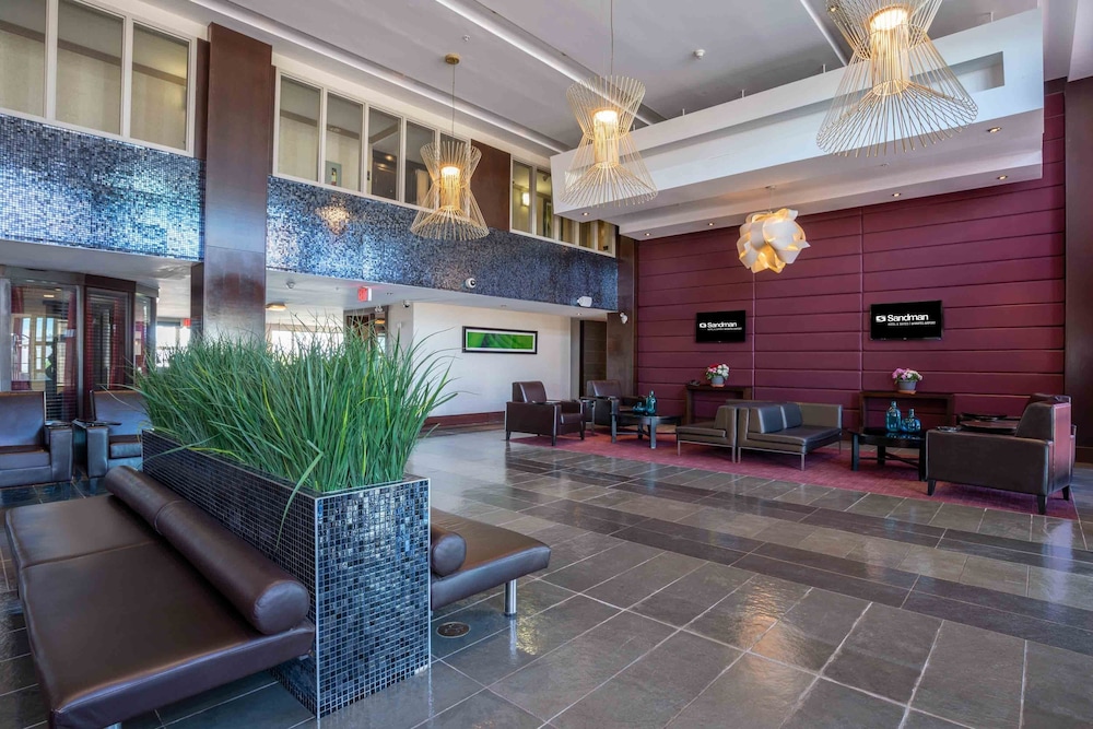 Sandman Hotel & Suites Winnipeg Airport 7/56