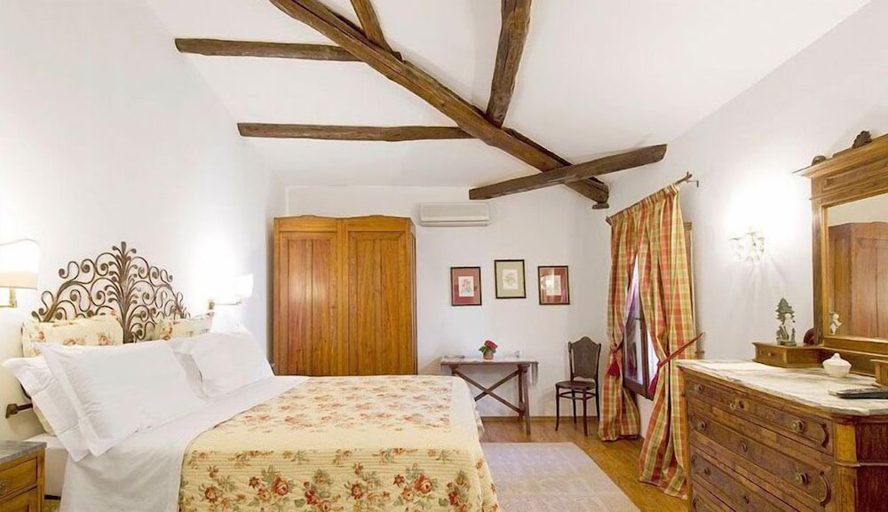 Hotel Lucrezia 10/59