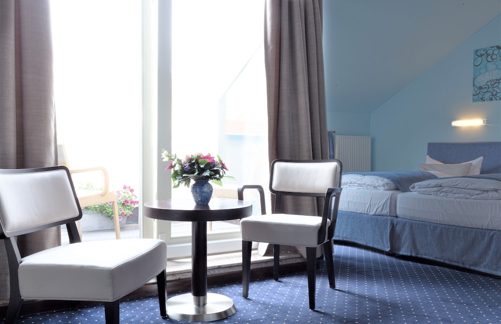 Melarose Feng Shui Hotel 14/64