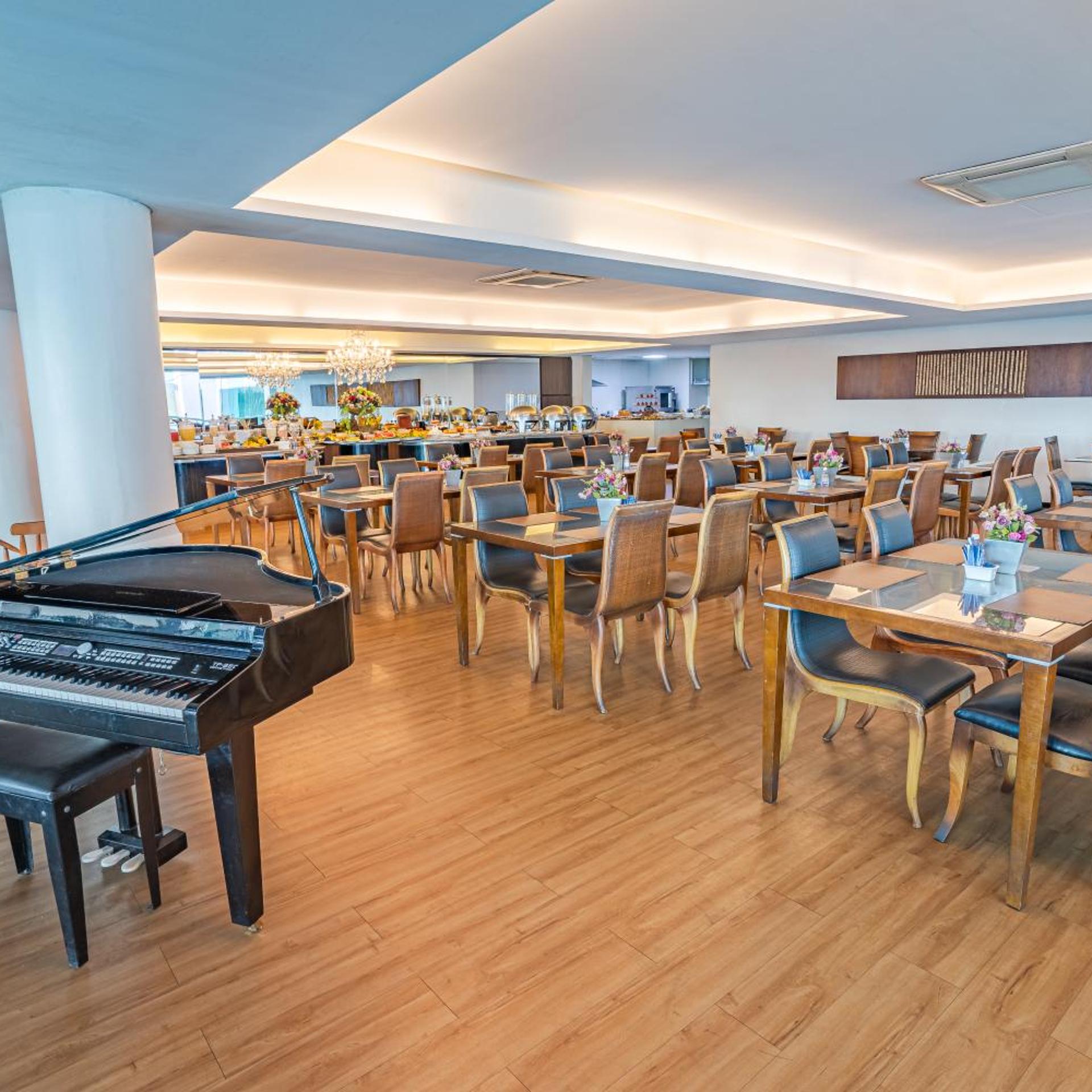 Hotel Village Premium Campina Grande 38/52