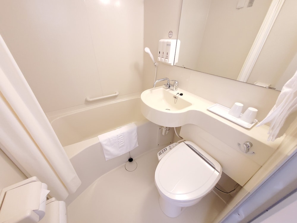 Toyoko Inn Kenkyu-gakuen Ekimae 48/48