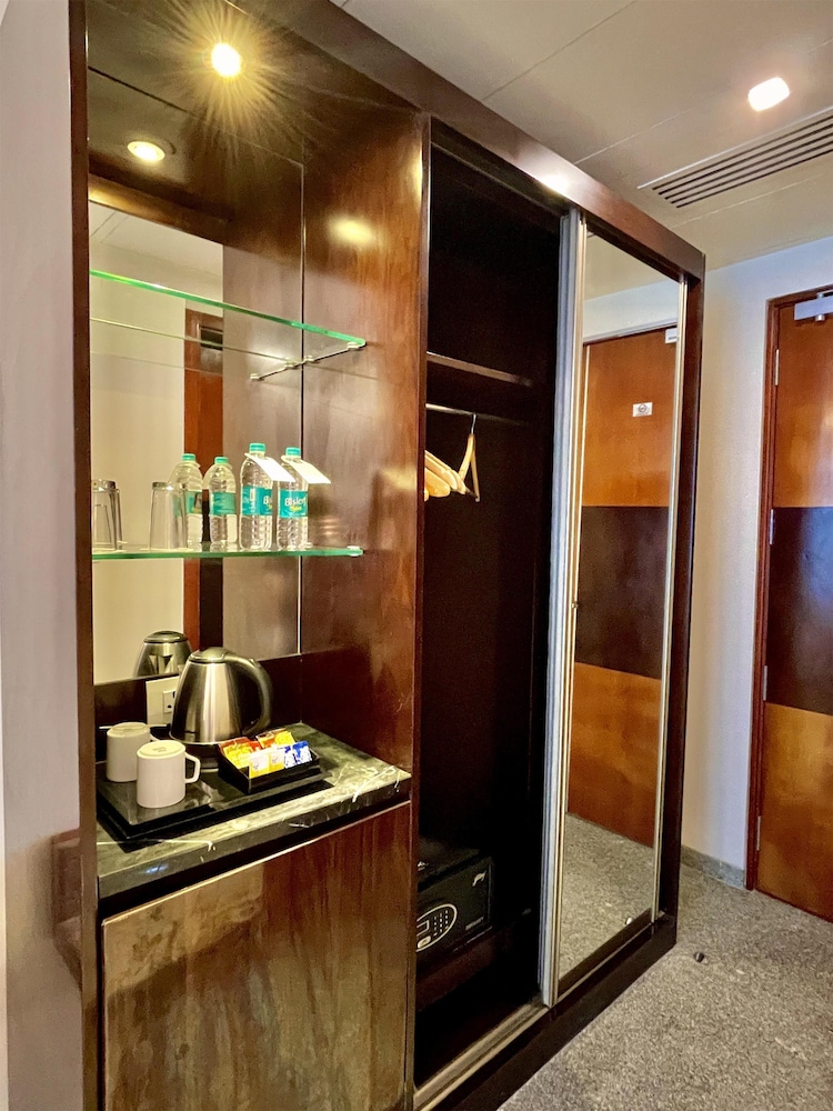 Best Western Tirupati Hotel 25/50