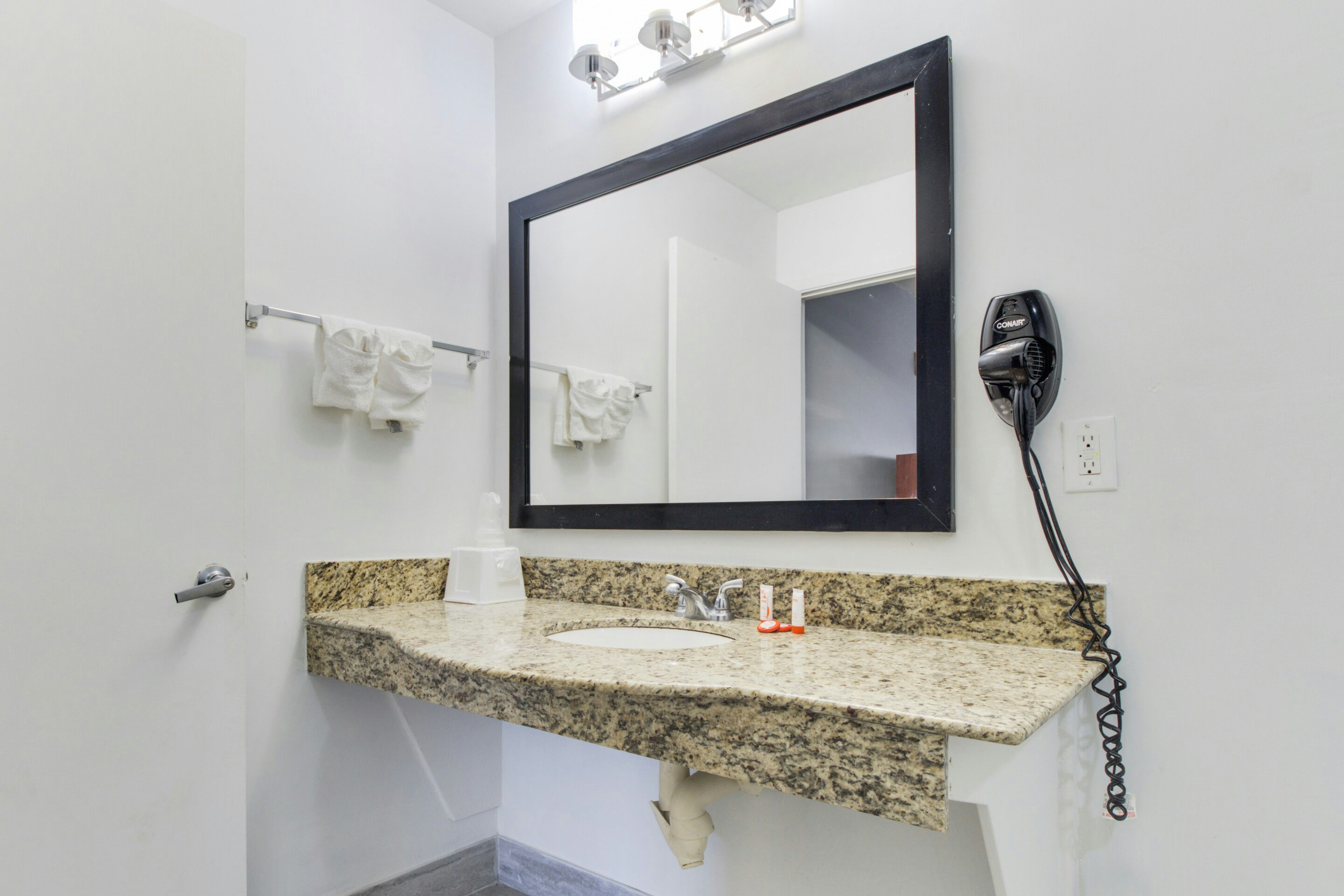 OYO Hotel Ingleside TX 40/40