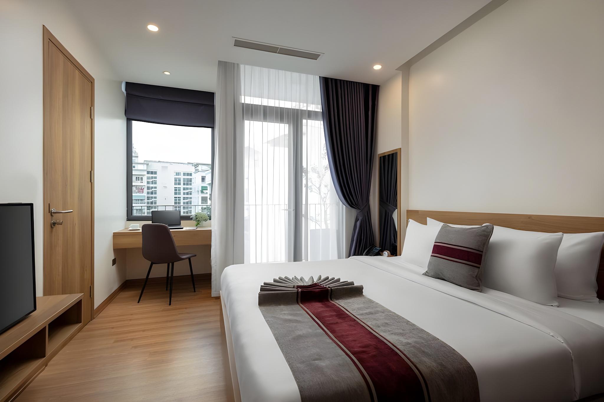 Suite, Apartment, Queen Bed, Balcony