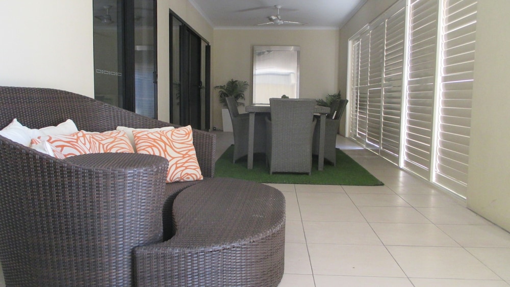 EDGE APARTMENTS CAIRNS 25/75