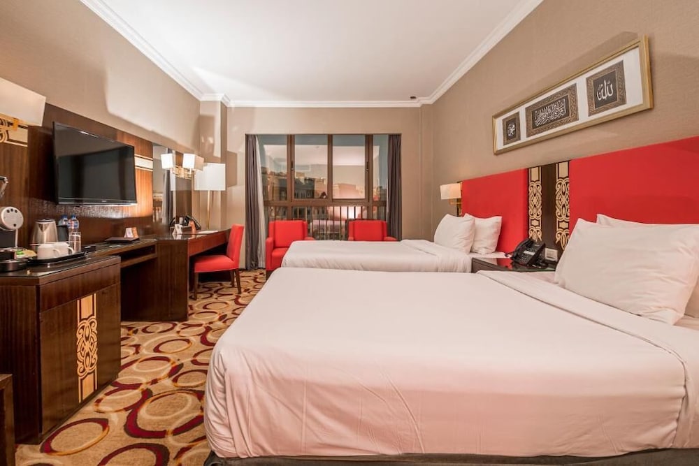 Superior Twin Room with City View