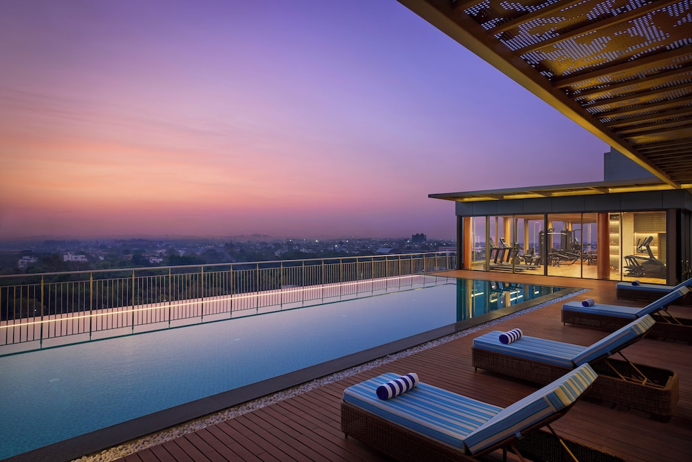 Hyatt Place Bhopal 37/39