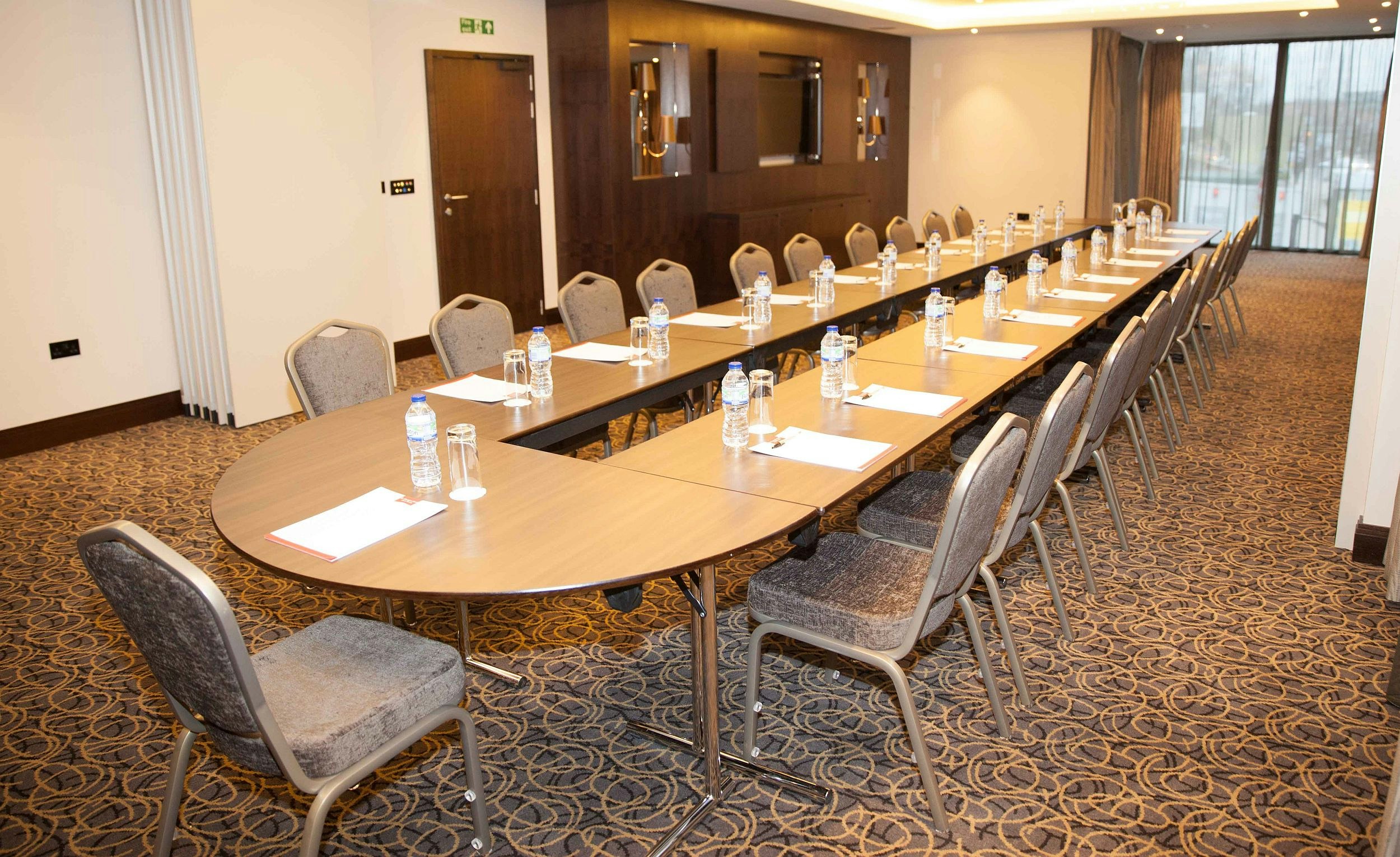 St George S Hotel Wembley 29/32