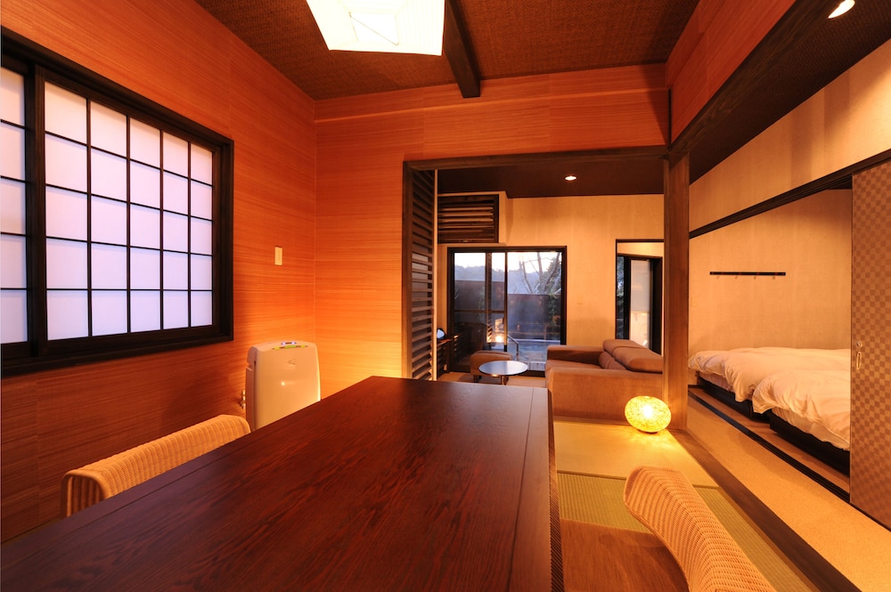 Hirayama Onsen Ueda-ya 20/32
