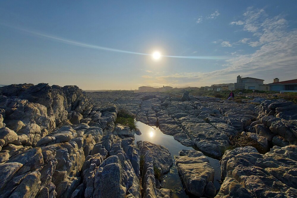 Hermanus Beach Club 28/50