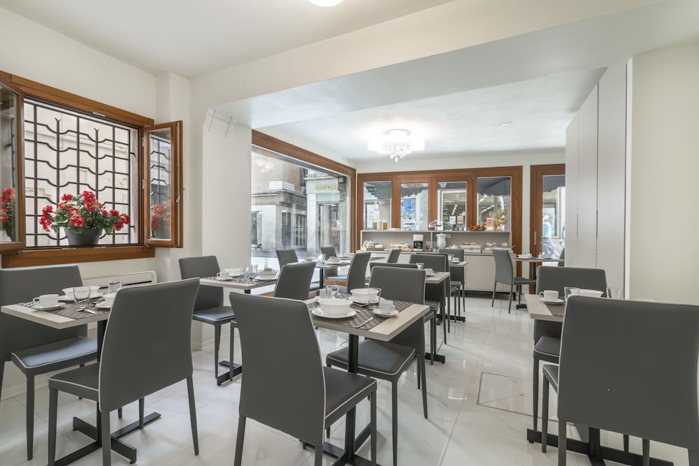 Hotel Grifoni Palace 34/50